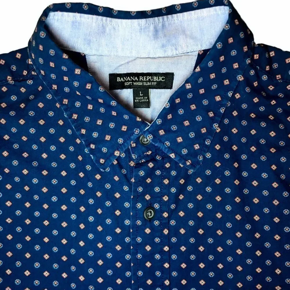 Banana Republic Soft Wash Slim Fit Mini Print Shirt in Navy Blue/Multi Men’s L